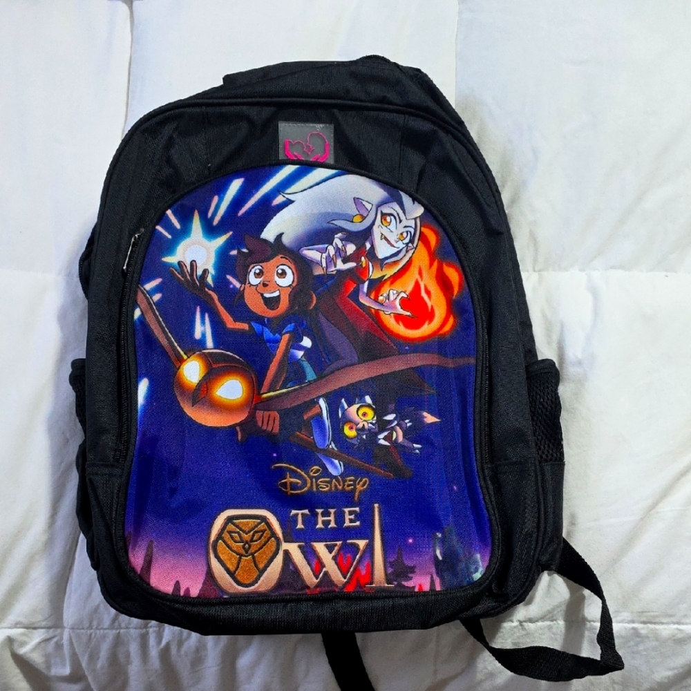 Disney The Owl House Black and Blue Backpack And Matching lunchbag.